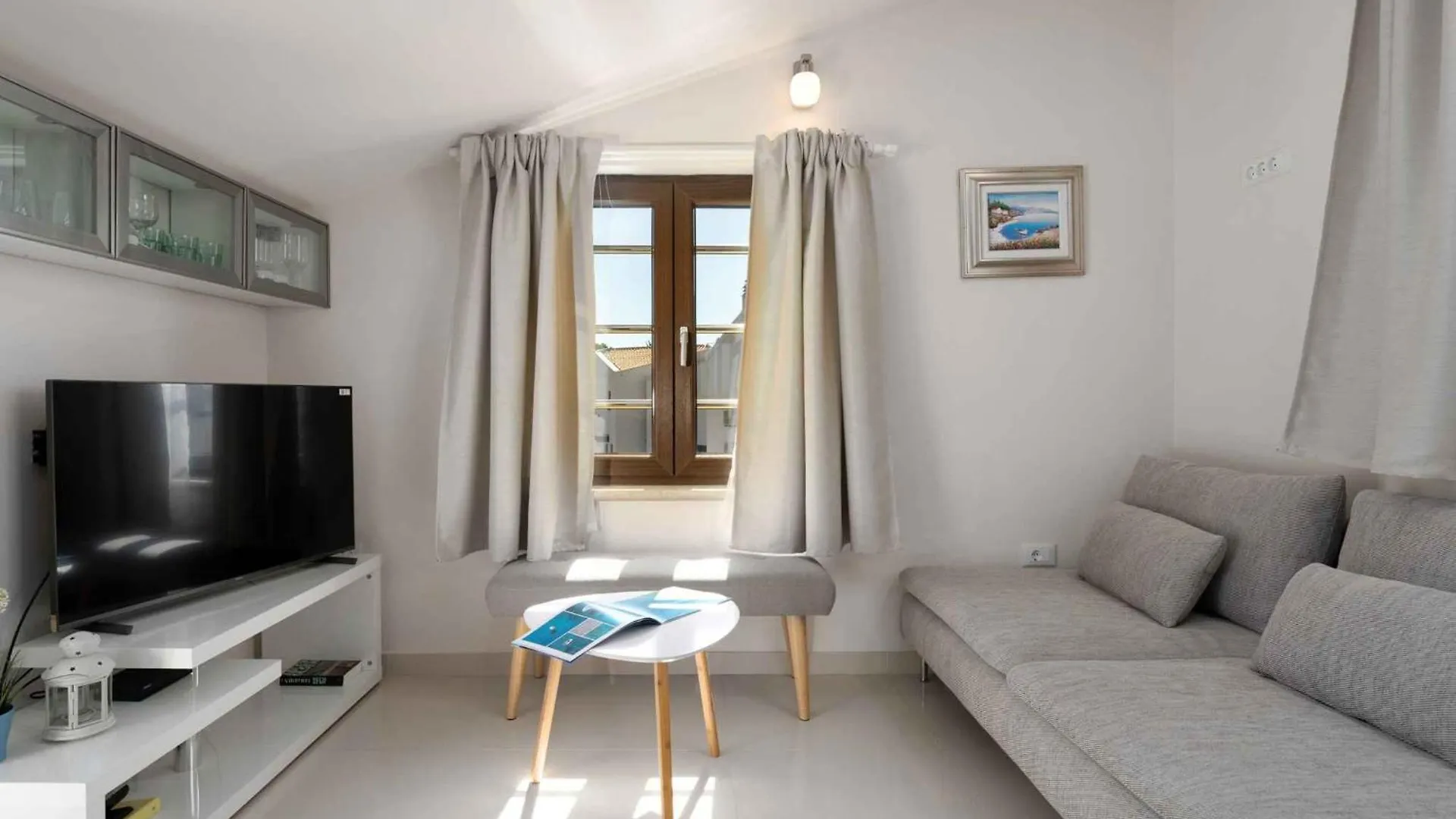 Apartments In Funtana - Istrien 47116 0*,  Croatia